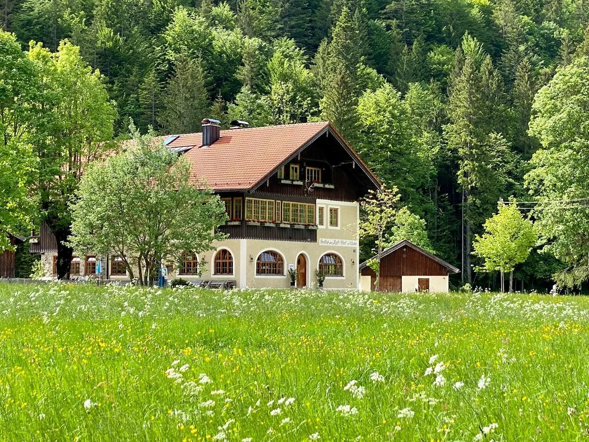 Ferienwohnungen Zipflwirt Bayrischzell